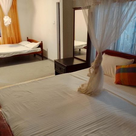 Sea Zone Resort Mirissa Exterior photo