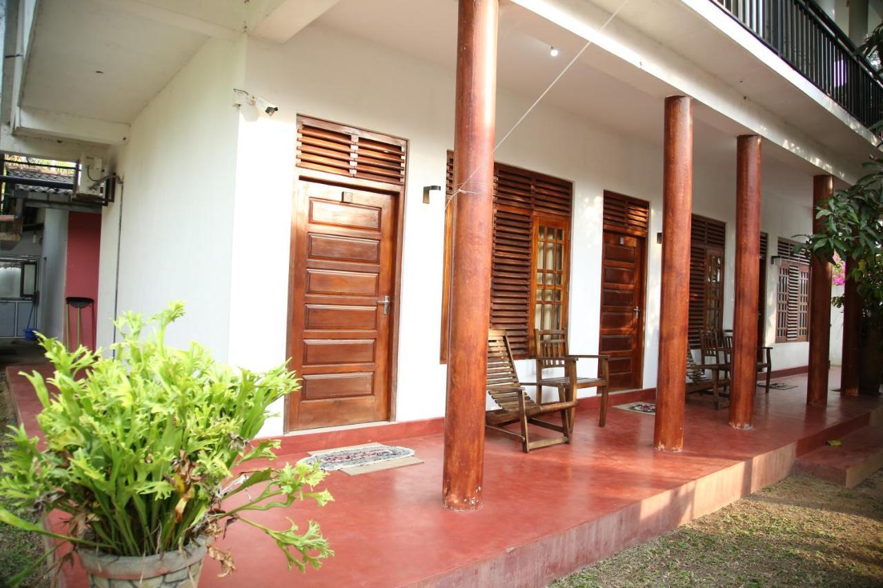 Sea Zone Resort Mirissa Exterior photo